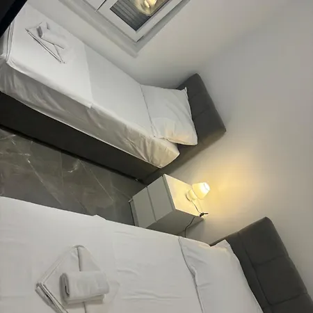 Tini 4 * Pula